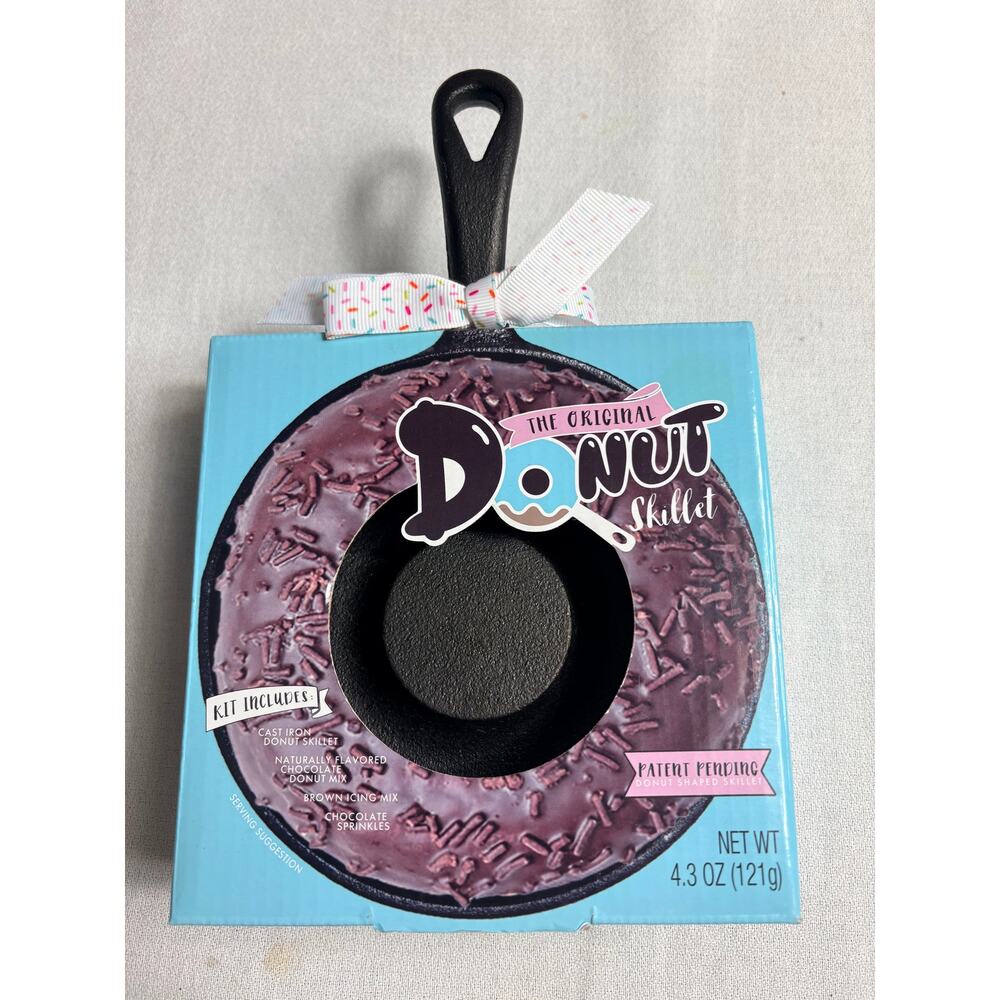 The Original Donut Cast Iron Skillet Gift Set NEW Baking Kit